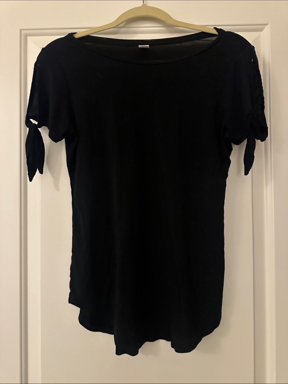 Black Cold Shoulder Tie Shirt